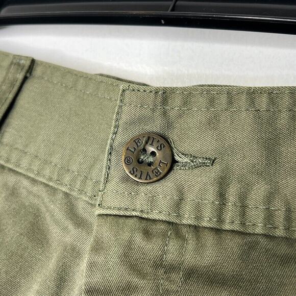 Levi Strauss Women's Size 11 Olive Green Chino Pants Straight Leg Vintage Style - Picture 2 of 10